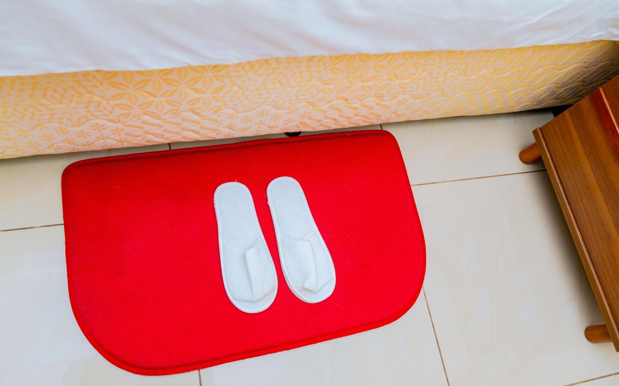 Five To Five Hotel Kigali Bagian luar foto